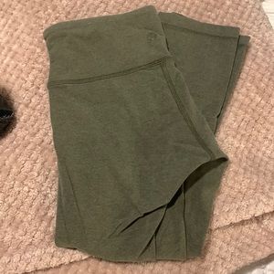 Lululemon Wunder Under Capri